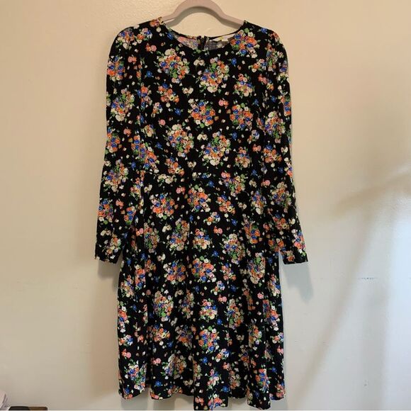 Boden Crew Neck Fit N Flare Dress Black Wild Cluster Floral Dress size 12 long - Picture 2 of 8